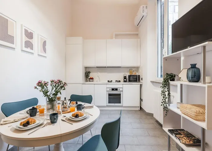 דירה The Rent - Three-bedroom In Manzoni District רומא