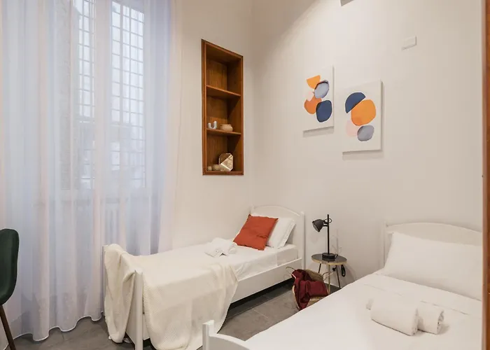 The Rent - Three-bedroom In Manzoni District דירה רומא